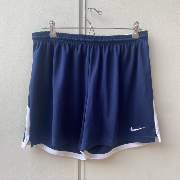 Women’s Nike Shorts - Picture 2 of 5
